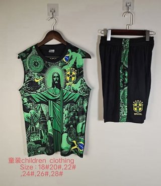 Debardeur enfant édition spéciale Bresil+short vert noir 2025-2026