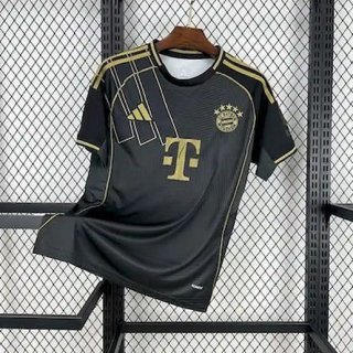 Maillot Bayern Munich édition-spéciale 2025-2026 noir