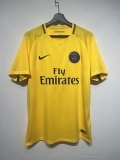 Maillot PSG rétro extérieur 2017-2018 jaune