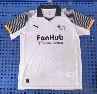 Maillot Derby County domicile 2025-2026 blanc noir