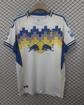 Maillot Leeds United domicile 2025-2026 blanc bleu jaune