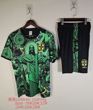 Maillot training enfant édition spéciale Bresil+short vert noir 2025-2026