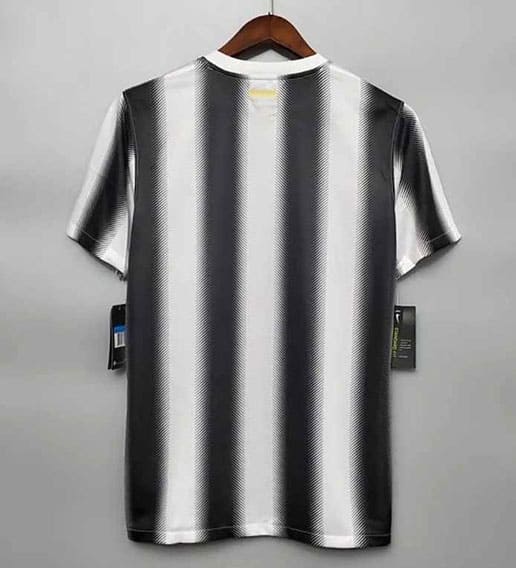 Maillot Juventus rétro domicile 2011/2012